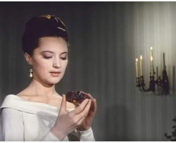 «Гранатовый браслет» собирает любителей литературы и кино в крымском клубе «Экранизация»