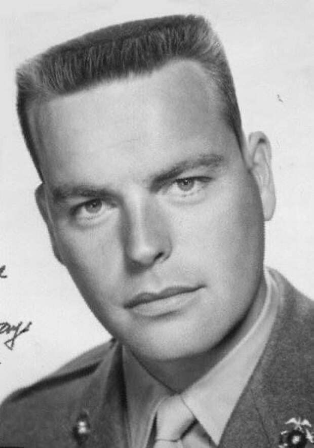 Classic Flattop: История классической стрижки «Площадка»