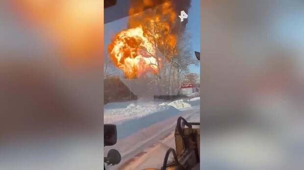 Пять цистерн загорелись на железнодорожной станции в Тамбовской области