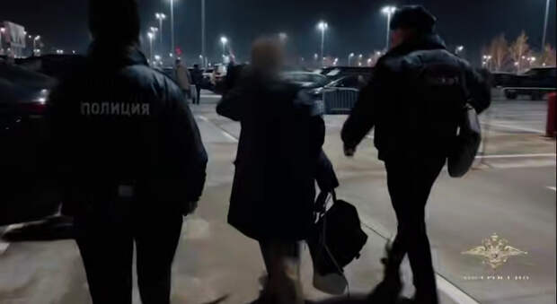 Во Владивостоке задержали Владыко, бросившую дочь ради тусовок в Таиланде