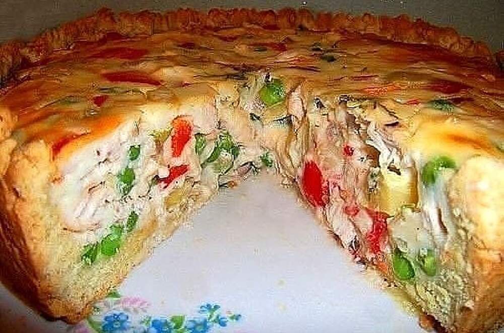 Открытый пирог с овощами