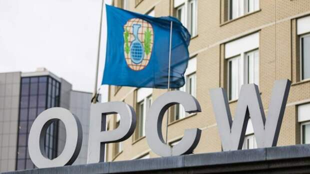 «Западные коллеги, взявшись за руки с Навальным, дружно идут ко дну»