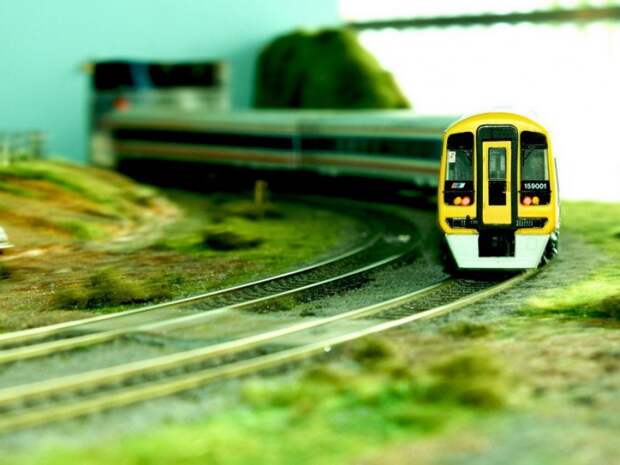 toy_train