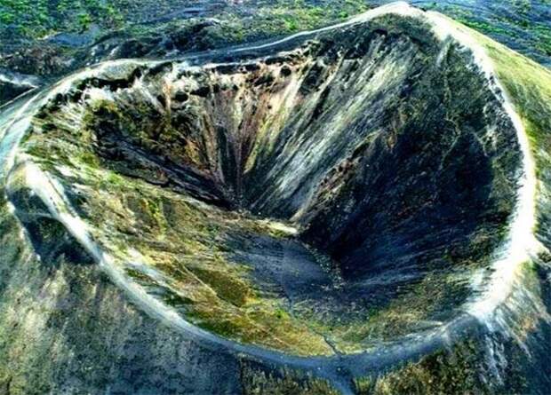 Вулкан Парикутин, Южная Америка. Источник изображения: Яндекс. Картинки
