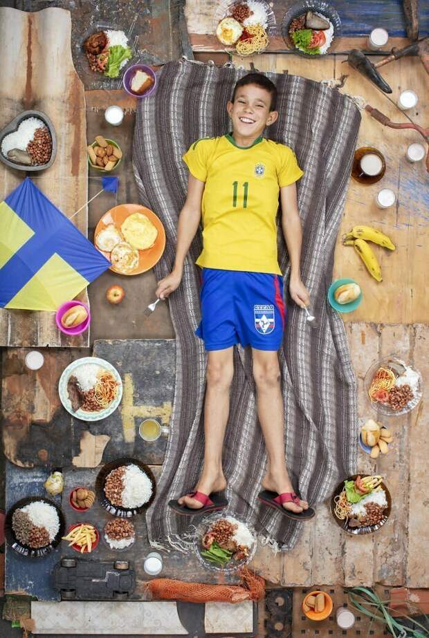 Дэви Рибейро де Хесус, 12 лет, Бразилиа, Бразилия грегг сигал, дети, диета, меню, необычный проект, рацион, фотограф, фотопроект