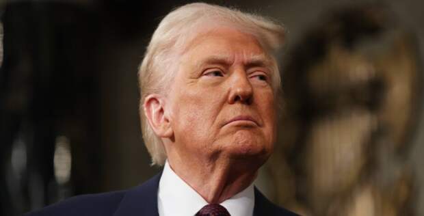 США начали расчистку Ормузского пролива от мин