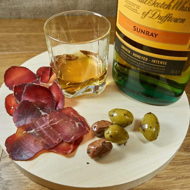 Виски алкоголь, выходные, закуска, пятница