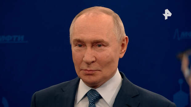 Путин пошутил о сложности преподавания математики и физики школьникам