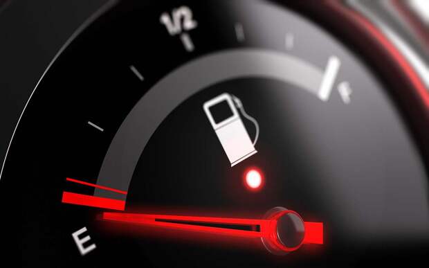 Сломается ли бензонасос, если ездить на «лампочке»?
