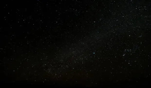 «Страшновато»: горожанка заметила НЛО в небе над Петрозаводском