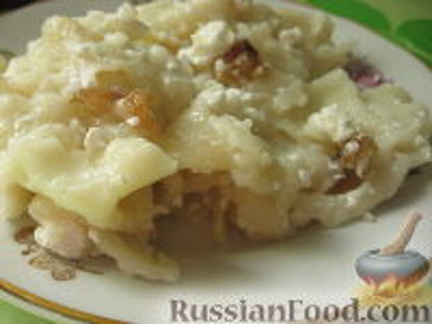 Фото к рецепту: Галушки с творогом и шкварками
