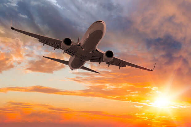 NHK: японские авиакомпании рассматривают введение топливного сбора на внутренних рейсах