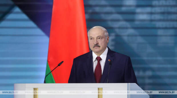 Лукашенко распорядился пригласить Генпрокуроров Украины и РФ в Белоруссию