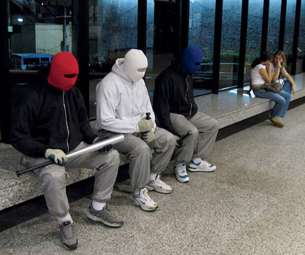 Странные городские скульптуры Марка Дженкинса