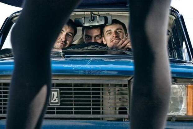 Однажды в автомобиле… (24 фото)