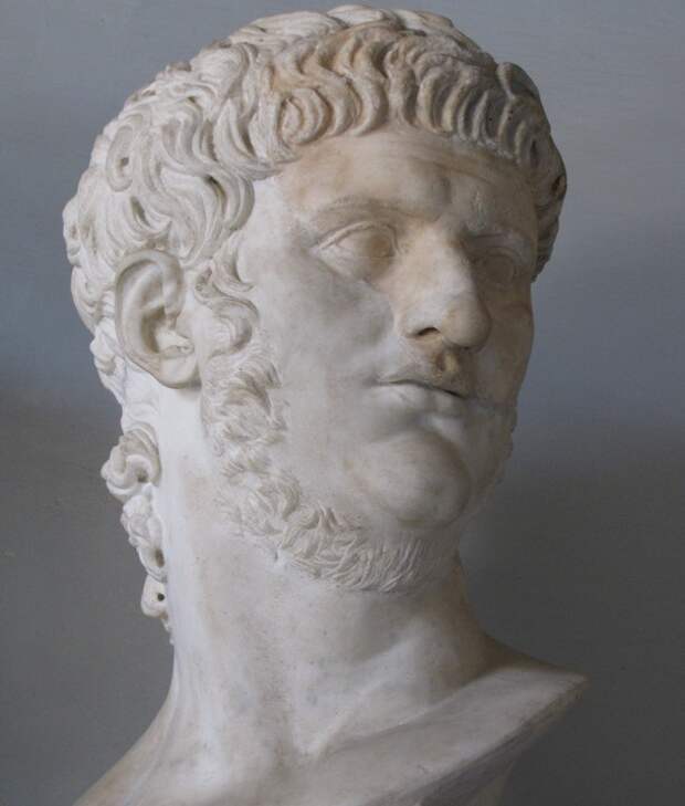 en.wikipedia.org-Nero_1-610x718