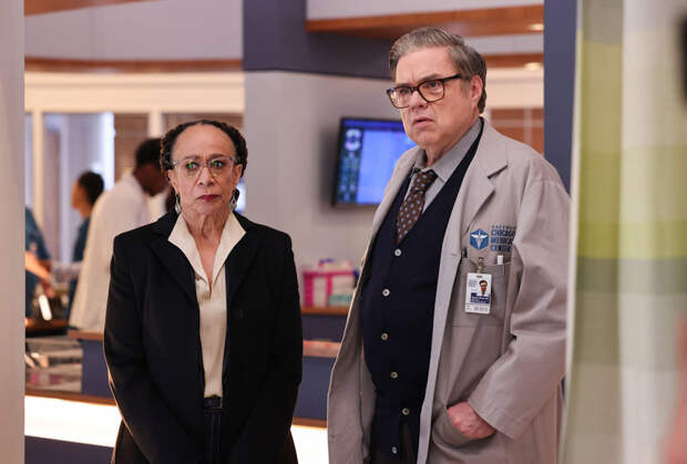 Chicago Med’s S. Epatha Merkerson, Oliver Platt and Marlyne Barrett Have Officially Signed On for Season 10