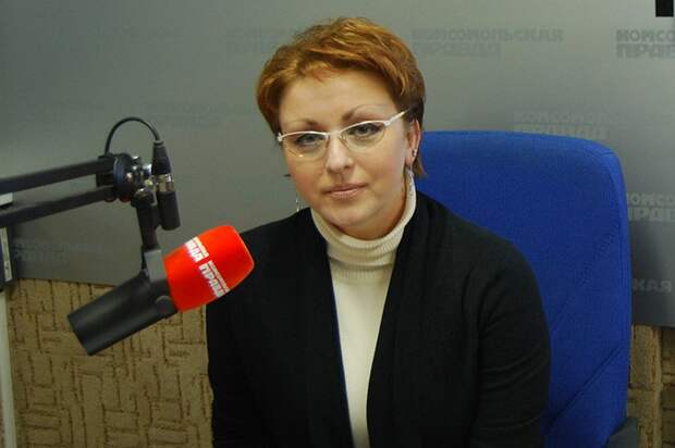 Наталья Соколова, министр правительства Саратовской области-2.png