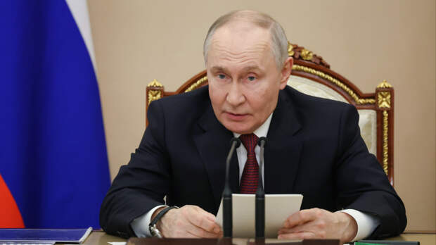 По следам прямой линии: льготы для бизнеса ускорят, а пособия для семей защитят