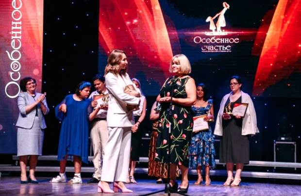 Более 400 заявок подали в этом году на участие во Всероссийской премии «Особенное счастье»