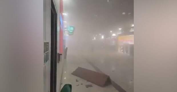 ISNA: Иран атаковал аэропорт Дубая, есть разрушения