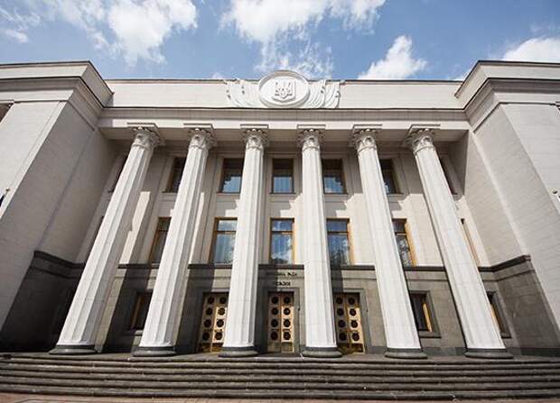 Рада закрылась без голосования по закону о Донбассе