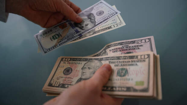 Подпись Трампа появится на долларах и прервет 165-летнюю традицию