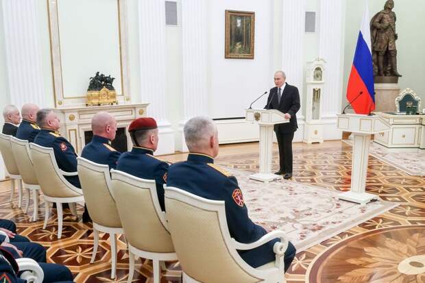 Путин: грамотные и смелые действия героев СВО обеспечили успех наступления