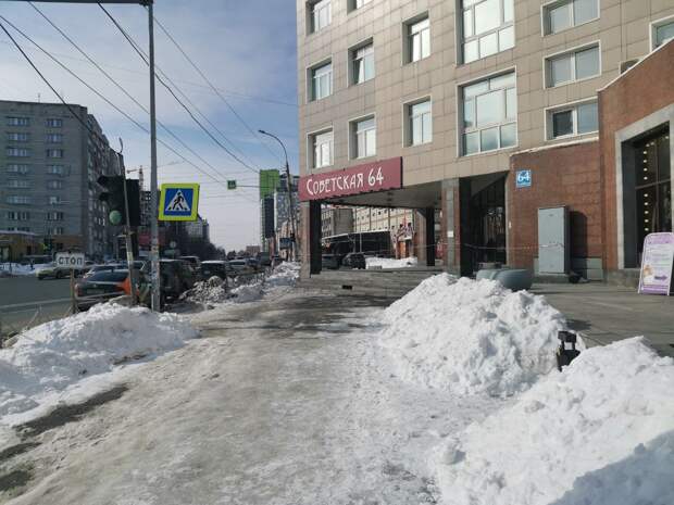 Перепады температур вызвали в Новосибирске сильный гололёд: советы от медиков и спасателей