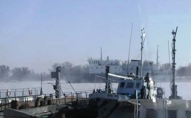 На юге Астраханской области восстановили работу двух паромных переправ