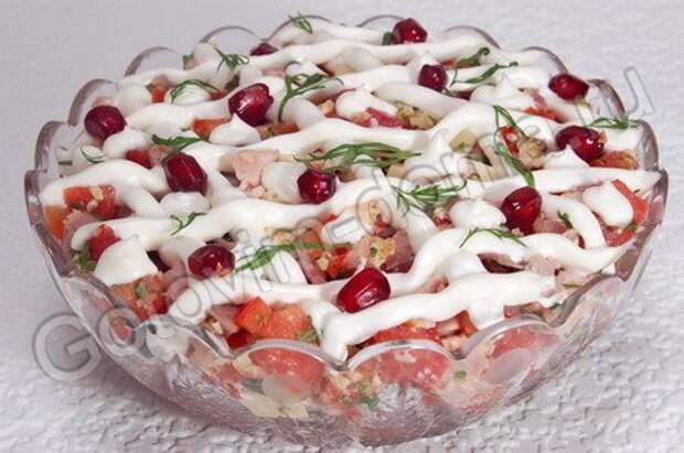 Салат с копченой курицей Зимний вечер