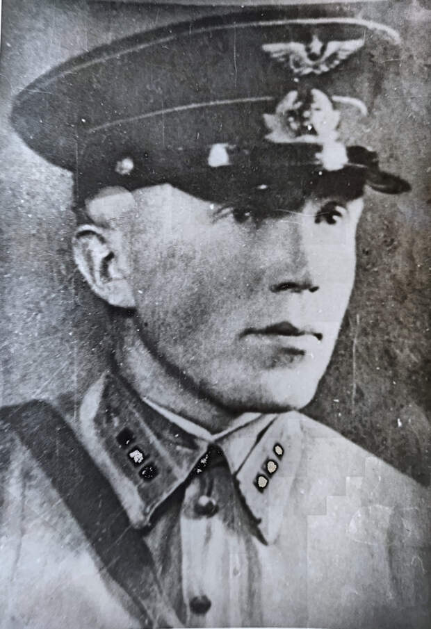 ogranka-uralskogo-samoczveta-2
