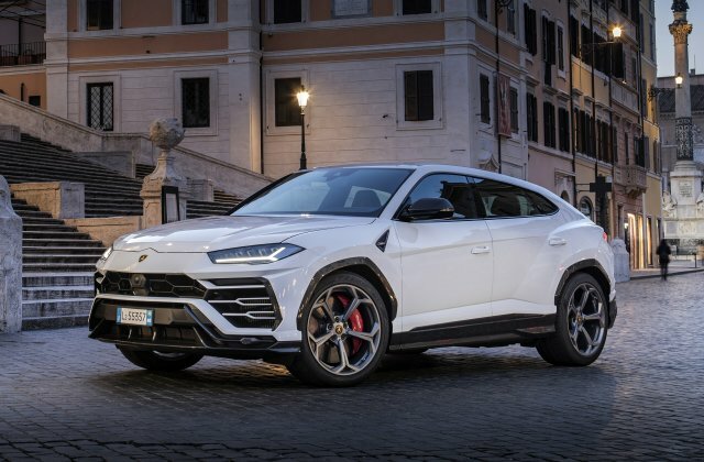 Lamborghini Urus 2020 года207 326 долларов | 650 лошадиных сил