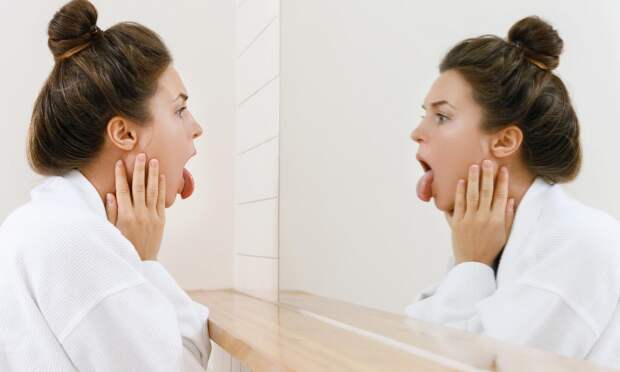 Что такое «географический язык», рассказала терапевт Серебрякова