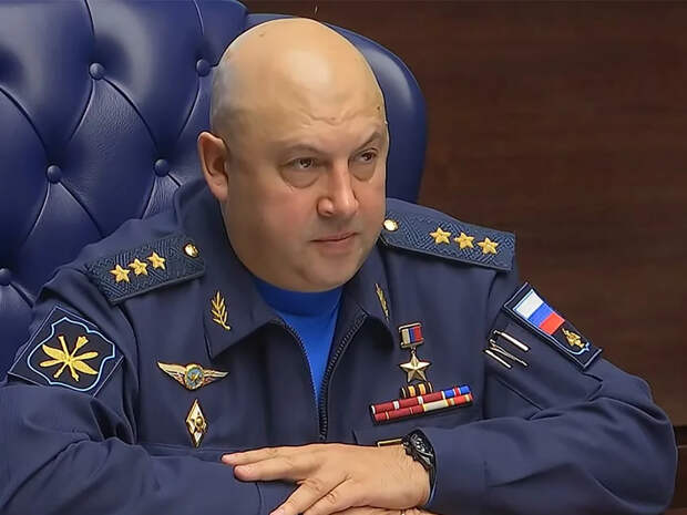 СМИ назвали новую должность генерала Суровикина