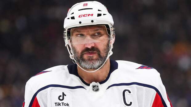 Над Овечкиным насмехаются американские фанаты! Ови не похож сам на себя, его «Вашингтон» летит в пропасть