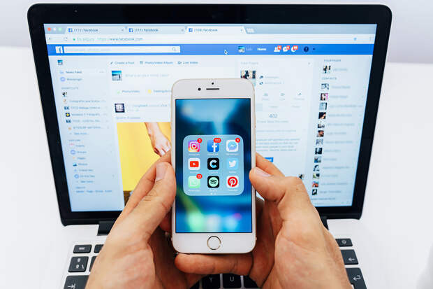 Масштабный сбой произошёл в работе WhatsApp, Facebook и Instagram