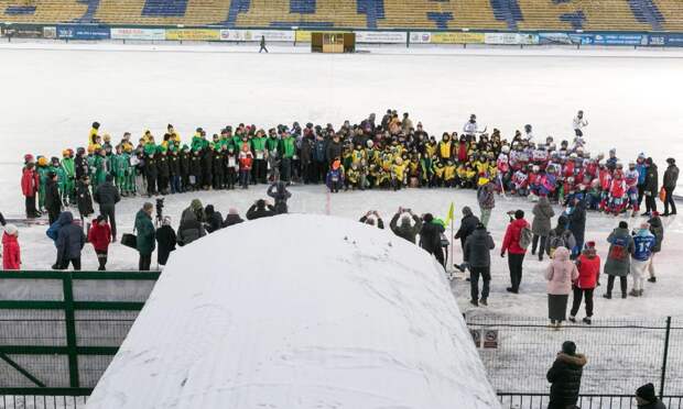 Юноши «Водника» и «Вымпела» стали победителями областного юношеского турнира по хоккею с мячом