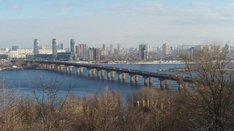 Без слез не взглянешь: вид умирающего Днепра заставил украинцев задуматься о переезде в Россию