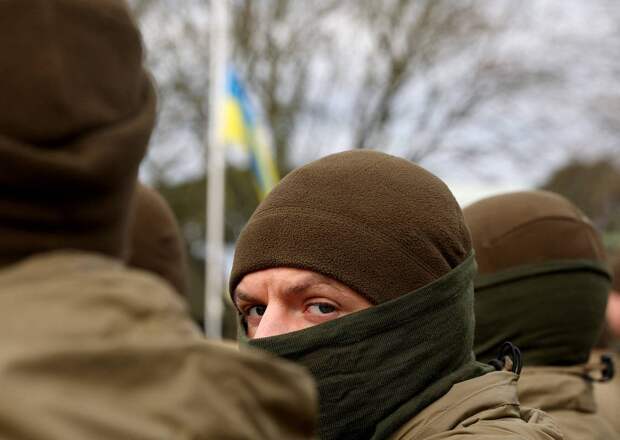 Солдаты ВСУ получили просроченную тушенку