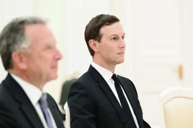 В США узнали, о ком из окружения Трампа шла речь в «необычном разговоре»