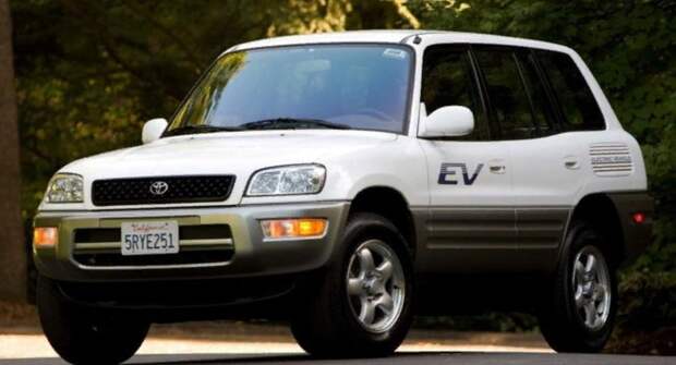Toyota готовит три новых электромобиля в США