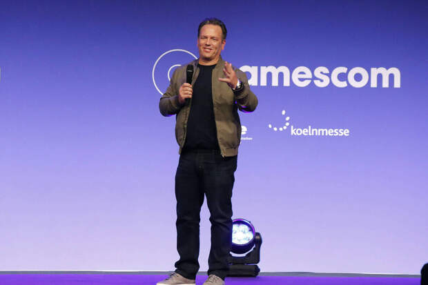 Глава Xbox Фил Спенсер уходит после почти 40 лет в Microsoft