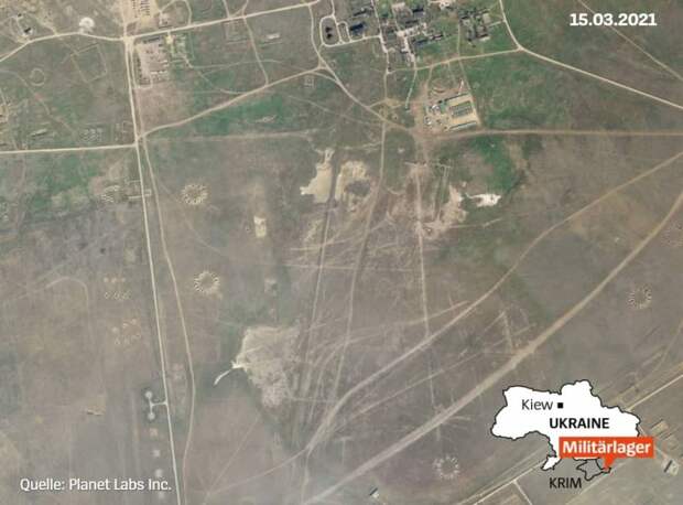 Западная пресса опубликовала снимки огромного полевого лагеря российских военных в Крыму