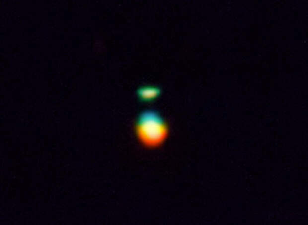 От Юпитера отделилась необычная зеленая вспышка. К нам полетели Жнецы?