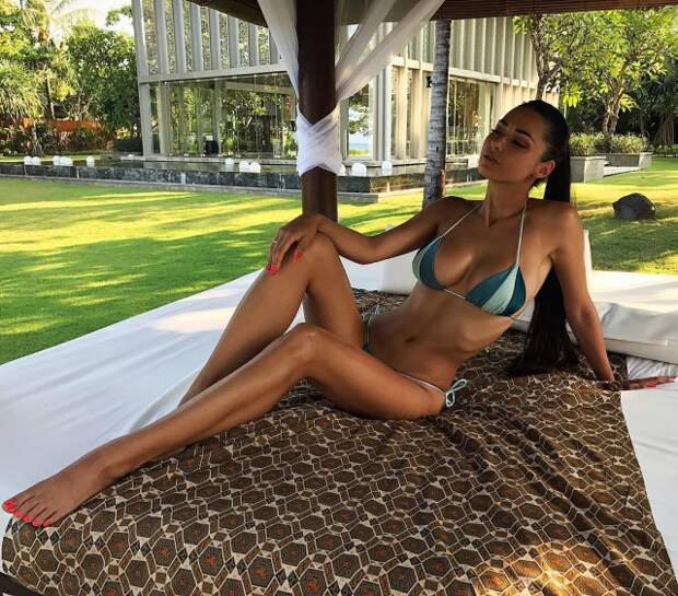 Очаровательная российская фотомодель Ольга Коробицына (32 фото)