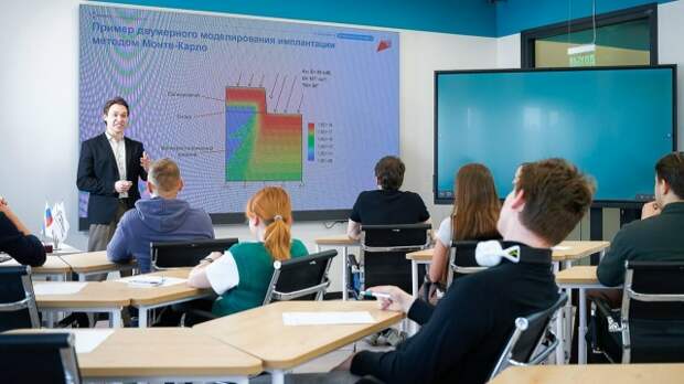 Собянин: Подготовка кадров для наукоемких отраслей является приоритетом Москвы