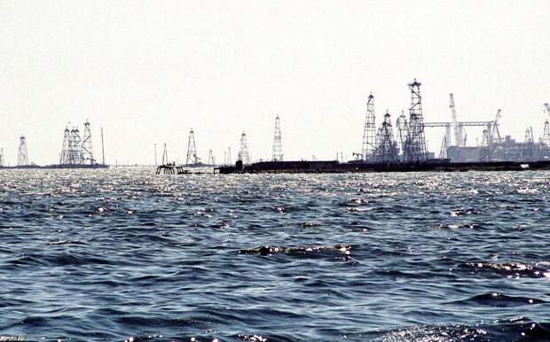 Daily Sabah: Россия воспользуется войной в Карабахе, чтобы «придержать» нефть Баку Daily Sabah: Россия воспользуется войной в Карабахе, чтобы «придержать» нефть Баку