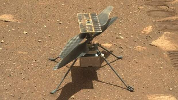 Вертолет Ingenuity совершил уже свой 59 полет на Марсе, хотя плотность атмосферы там в 61 раз меньше земной. В NASA удивляется его живучести