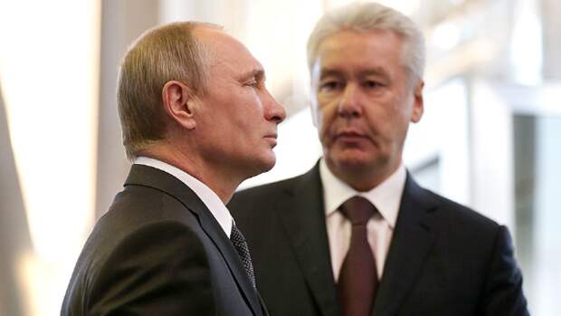 Политолог рассказал о противостоянии Путина и Собянина в период пандемии